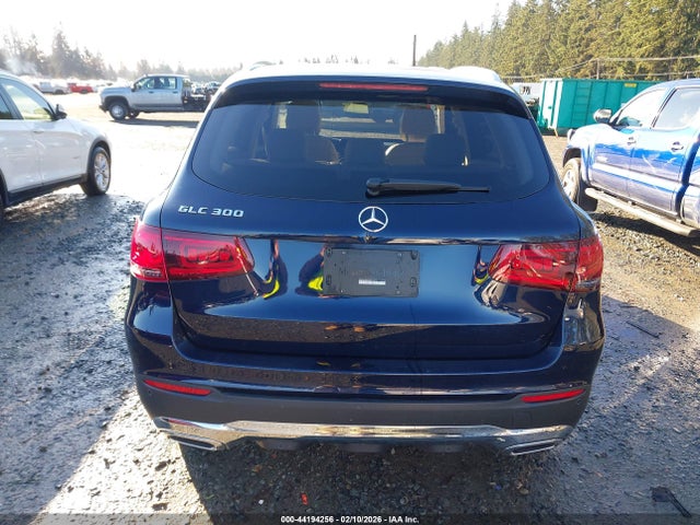 W1N0G8DB6MF872877 Mercedes-Benz Glc 300 Suv