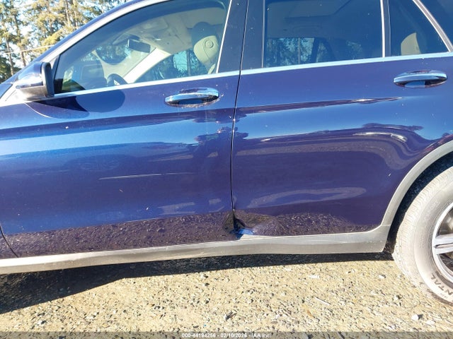 W1N0G8DB6MF872877 Mercedes-Benz Glc 300 Suv