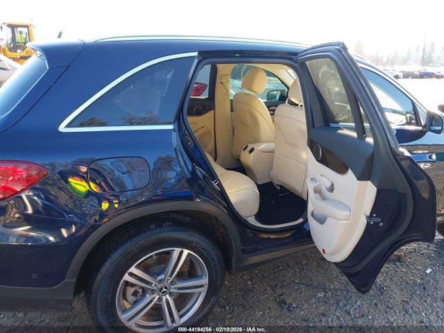 W1N0G8DB6MF872877 Mercedes-Benz Glc 300 Suv