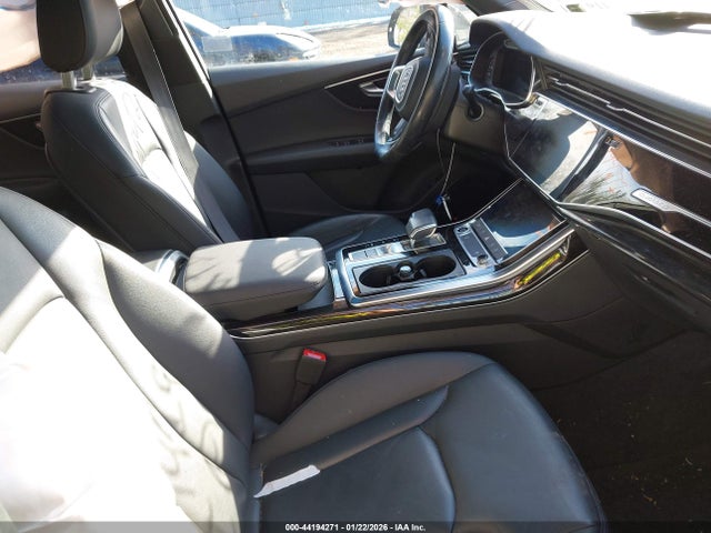 2021 AUDI Q7 WA1LJAF7XMD035819 Photo 4
