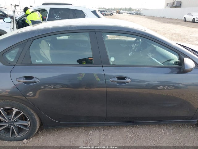 3KPF24AD5RE798982 KIA Forte Lxs