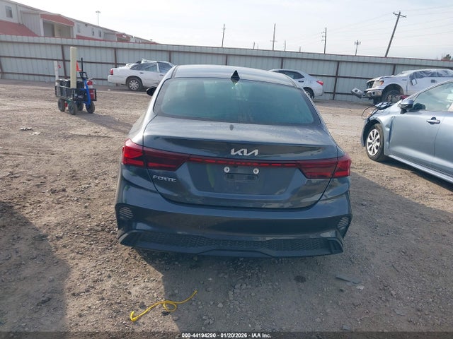 3KPF24AD5RE798982 KIA Forte Lxs