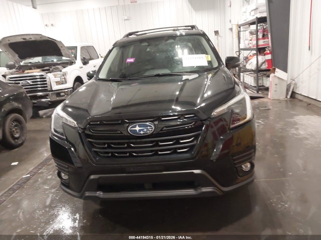 2024 Subaru Forester Limited მანქანა იყიდება აუქციონზე, vin: JF2SKALC8RH468301, აუქციონის ნომერი: 44194315