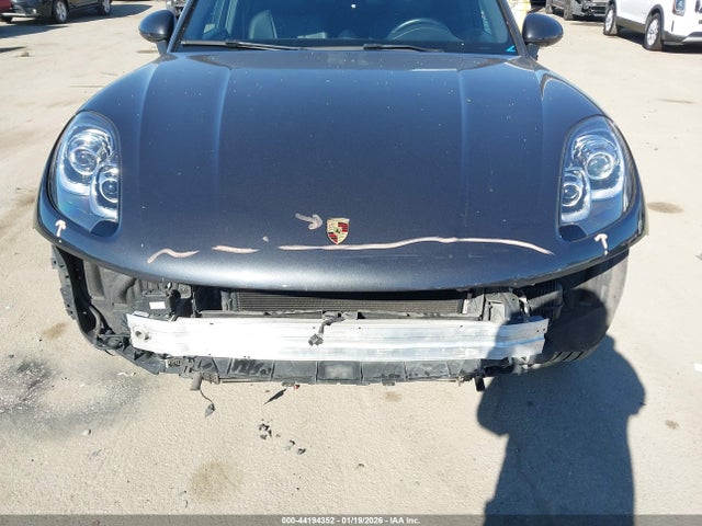 2018 PORSCHE MACAN WP1AA2A54JLB23077 Photo 5