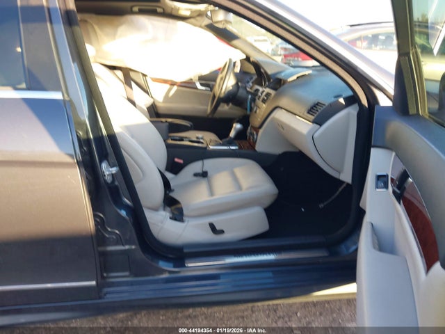 Aukcja sprzedaży 2010 Mercedes-benz C 300 Luxury/sport, vin: WDDGF5EB1AF411433, numer aukcji: 44194354