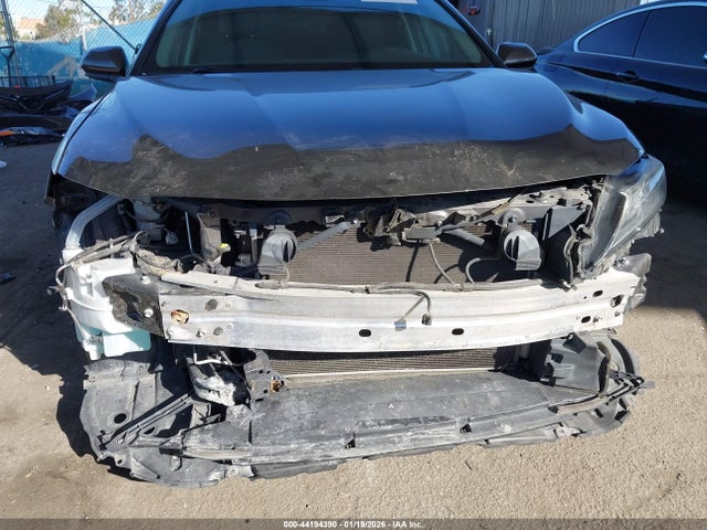 4T1B11HK7KU832086 Toyota CAMRY LE