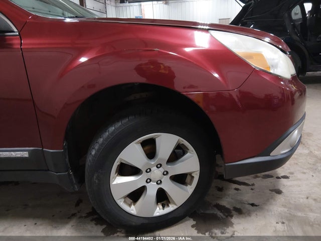 44194402 :رقم المزاد ، 4S4BRCAC9C3276748 vin ، 2012 Subaru Outback 2.5i مزاد بيع