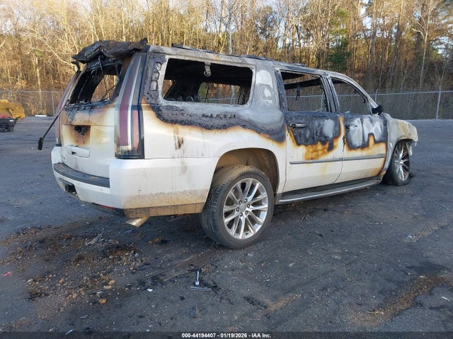 2018 CADILLAC ESCALADE ESV 1GYS3HKJ5JR223307 Photo 3