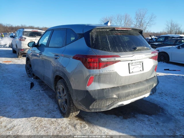 2023 KIA SELTOS KNDEPCAA9P7363439 Photo 2