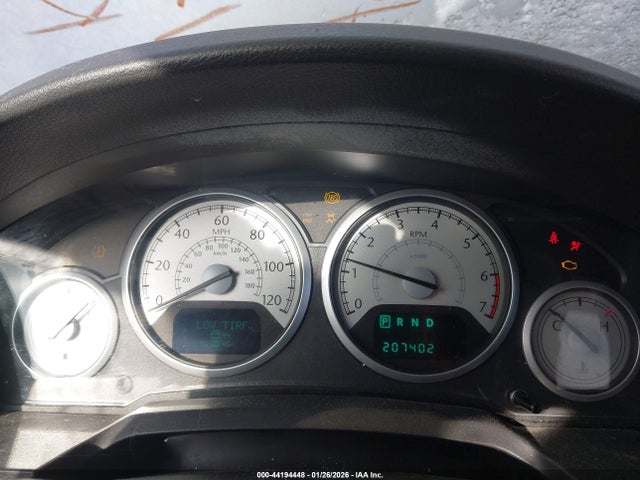 44194448 :رقم المزاد ، 2A4RR8D11AR381051 vin ، 2010 Chrysler Town & Country Touring Plus مزاد بيع