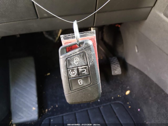 44194453 :رقم المزاد ، 3VVVX7B21RM071325 vin ، 2024 Volkswagen Taos 1.5t Se مزاد بيع