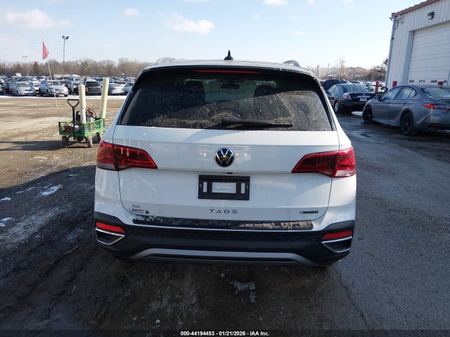 44194453 :رقم المزاد ، 3VVVX7B21RM071325 vin ، 2024 Volkswagen Taos 1.5t Se مزاد بيع