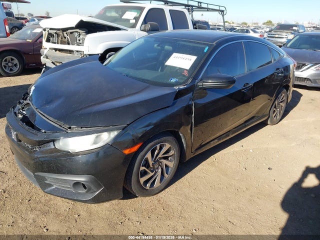 Honda CIVIC EX 2017 2HGFC2F70HH504428 Image 2