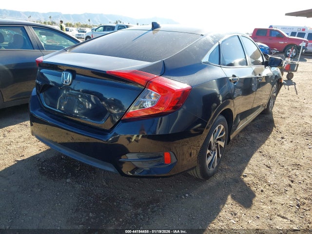 Honda CIVIC EX 2017 2HGFC2F70HH504428 Image 4