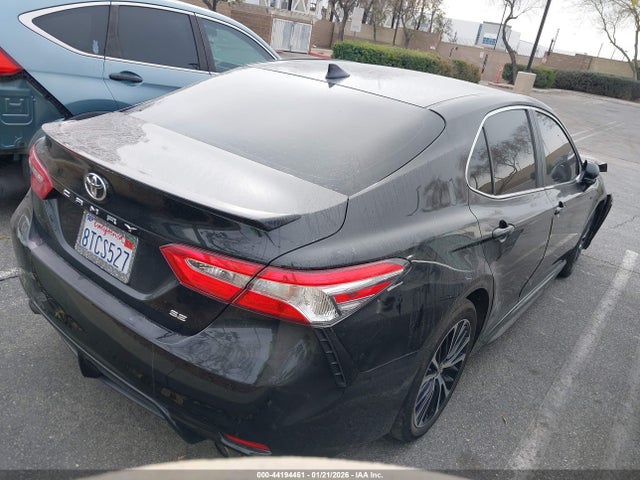 2020 TOYOTA CAMRY 4T1G11AK9LU988597 Photo 3