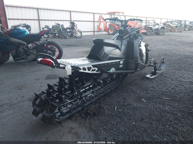 2022 POLARIS 850 RMK SN1TFD8R8NC228367 Photo 3
