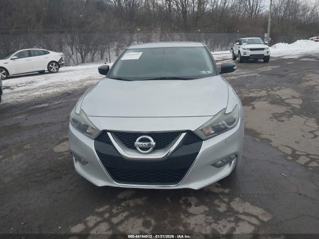 1N4AA6AP9HC393576 Nissan Maxima 3.5 Sv