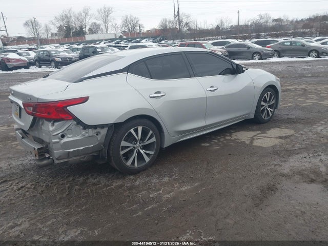 1N4AA6AP9HC393576 Nissan Maxima 3.5 Sv