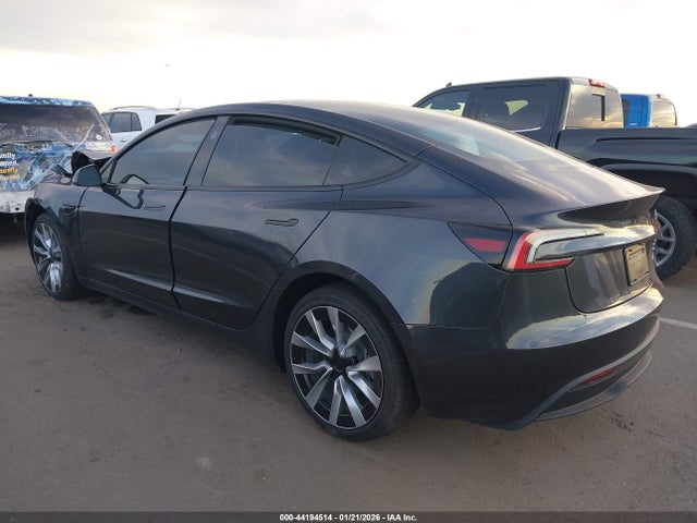 5YJ3E1EB8SF076911 Tesla Model 3 Long Range All-wheel Drive