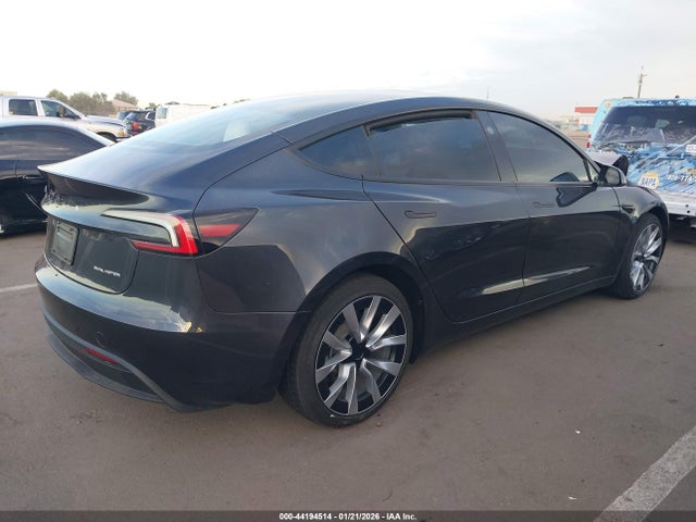 5YJ3E1EB8SF076911 Tesla Model 3 Long Range All-wheel Drive