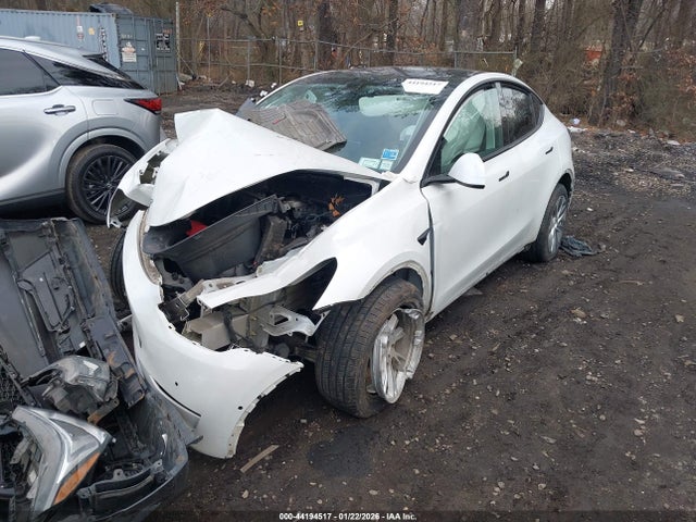 5YJYGDEE3LF047720 Tesla Model Y Long Range Dual Motor All-wheel Drive