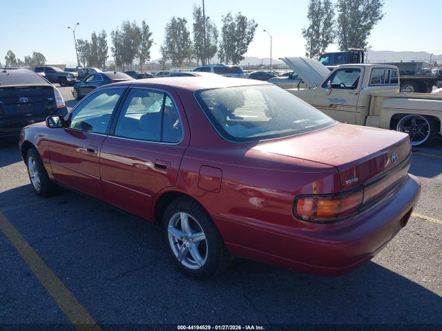 1993 Toyota Camry Le მანქანა იყიდება აუქციონზე, vin: JT2SK12EXP0183864, აუქციონის ნომერი: 44194529