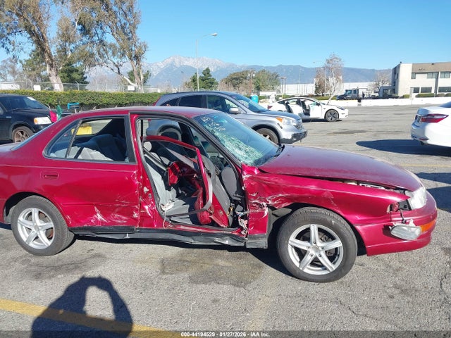 1993 Toyota Camry Le მანქანა იყიდება აუქციონზე, vin: JT2SK12EXP0183864, აუქციონის ნომერი: 44194529
