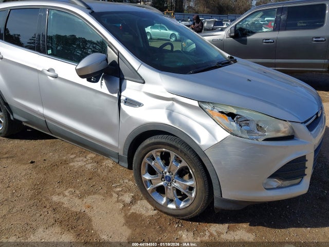 1FMCU0G90FUA90964 Ford ESCAPE SE