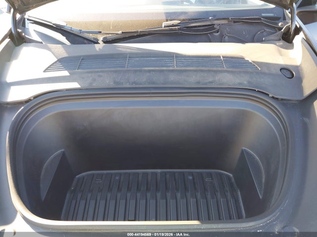 2024 TESLA MODEL Y 7SAYGDEE8RA248991 Photo 9