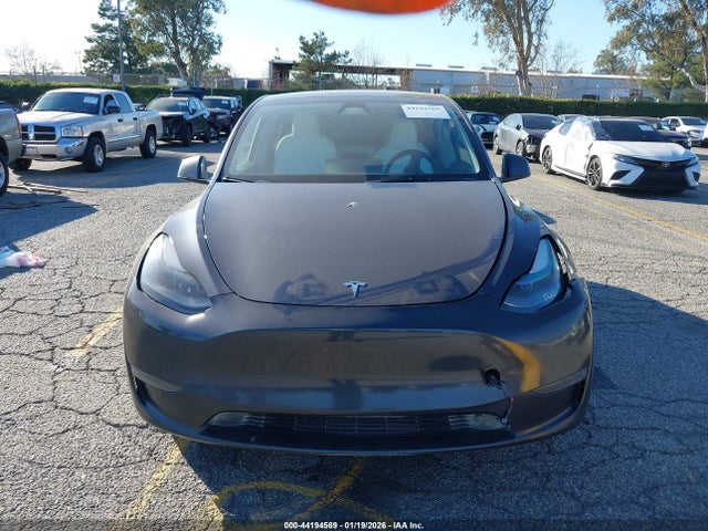 7SAYGDEE8RA248991 Tesla Model Y Long Range Dual Motor All-wheel Drive