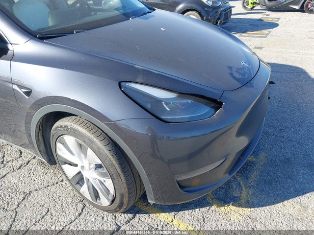 7SAYGDEE8RA248991 Tesla Model Y Long Range Dual Motor All-wheel Drive