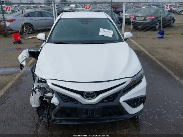 4T1G11AK7RU248068 Toyota CAMRY SE