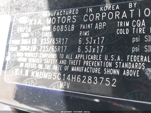 KNDMB5C14H6283752 KIA SEDONA LX
