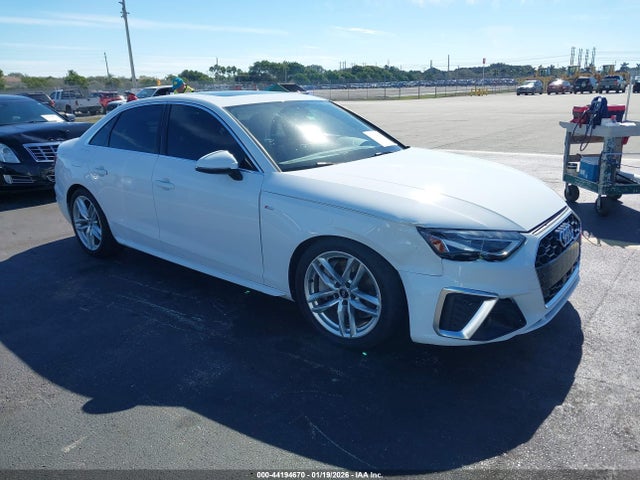 2020 AUDI A4 WAUENAF41LN009267 Photo 0