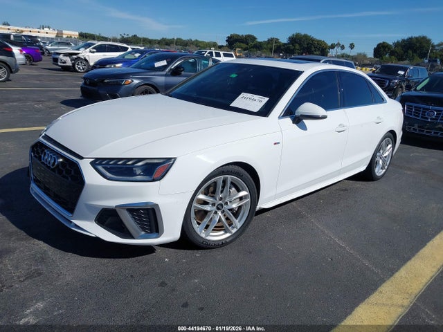2020 AUDI A4 WAUENAF41LN009267 Photo 1