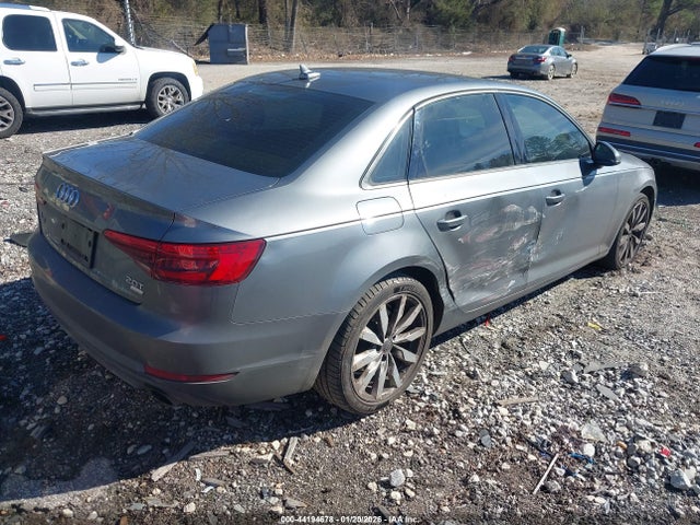 2017 AUDI A4 WAUGMAF46HA149440 Photo 3