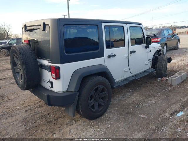 2017 JEEP WRANGLER UNLIMITED 1C4BJWDGXHL726183 Photo 3