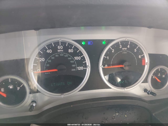 2008 Jeep Patriot Limited მანქანა იყიდება აუქციონზე, vin: 1J8FT48W88D752897, აუქციონის ნომერი: 44194733
