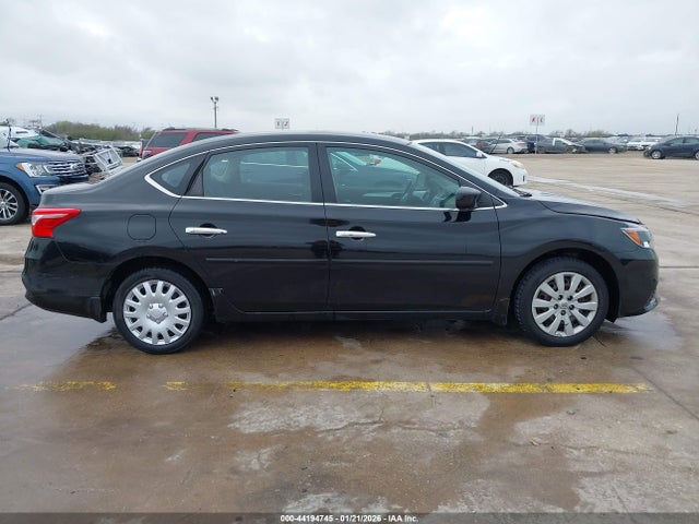 3N1AB7AP3HY329816 Nissan SENTRA S