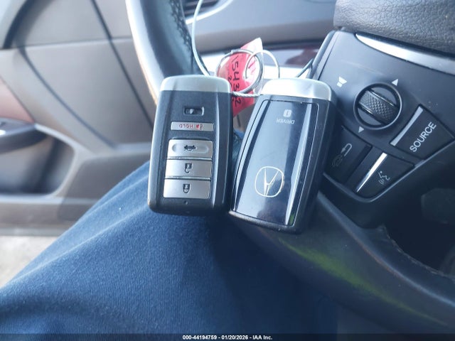 Продаж на аукціоні авто 2017 Acura Tlx, vin: 19UUB1F33HA003971, номер лоту: 44194759