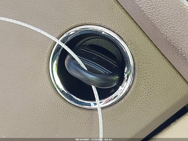 2009 CHRYSLER 300C 2C3LA63T19H619545 Photo 10