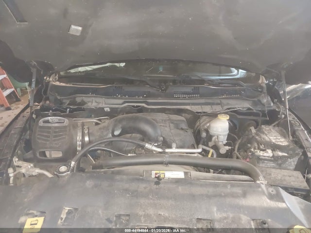 44194844 :رقم المزاد ، 1C6RR7MT7HS731882 vin ، 2017 Ram 1500 Sport مزاد بيع