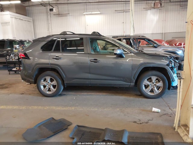 Toyota Rav4 Xle 2023 JTMP1RFV8PD096742 Image 14