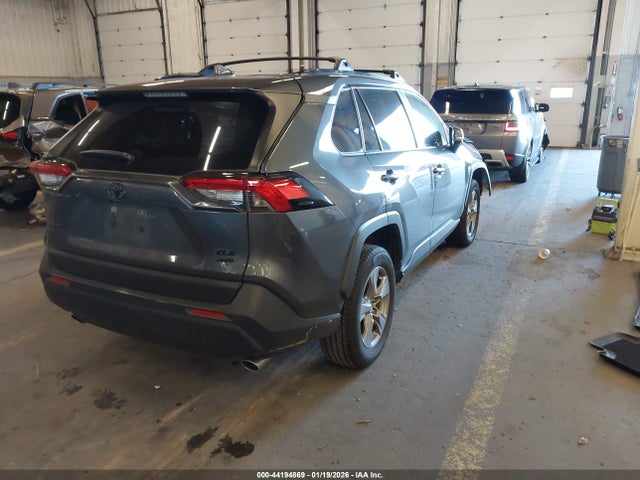 Toyota Rav4 Xle 2023 JTMP1RFV8PD096742 Image 4