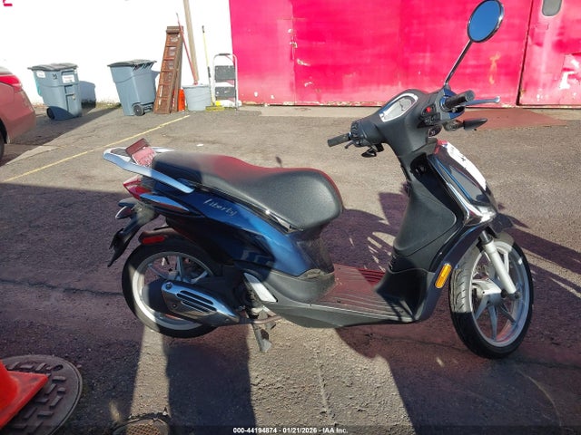 ZAPC546B4J7000475 Piaggio Liberty