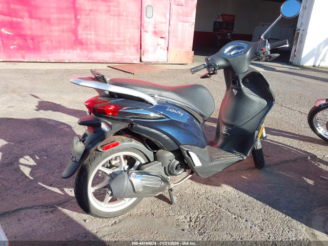 ZAPC546B4J7000475 Piaggio Liberty