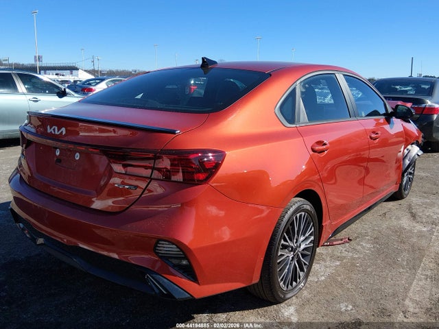 44194885 :رقم المزاد ، 3KPF54AD3RE736410 vin ، 2024 Kia Forte Gt-line مزاد بيع