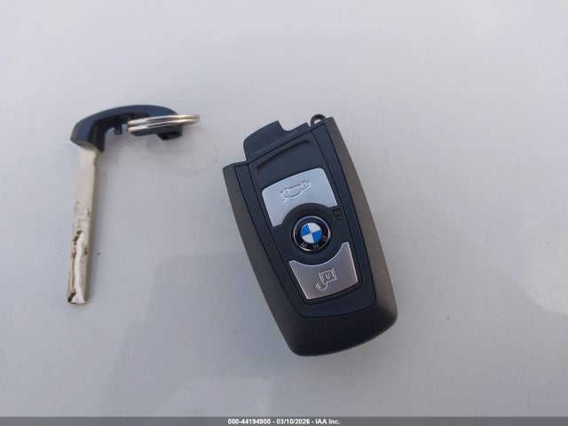 WBA3B3G57FNR87604 BMW 328i Xdrive