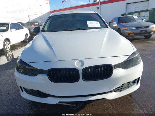 WBA3B3G57FNR87604 BMW 328i Xdrive