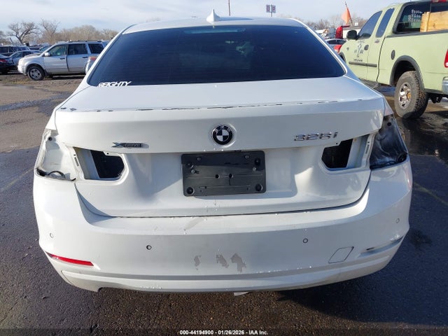 WBA3B3G57FNR87604 BMW 328i Xdrive
